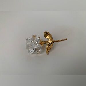 Preciosa Crystal Rose Pin